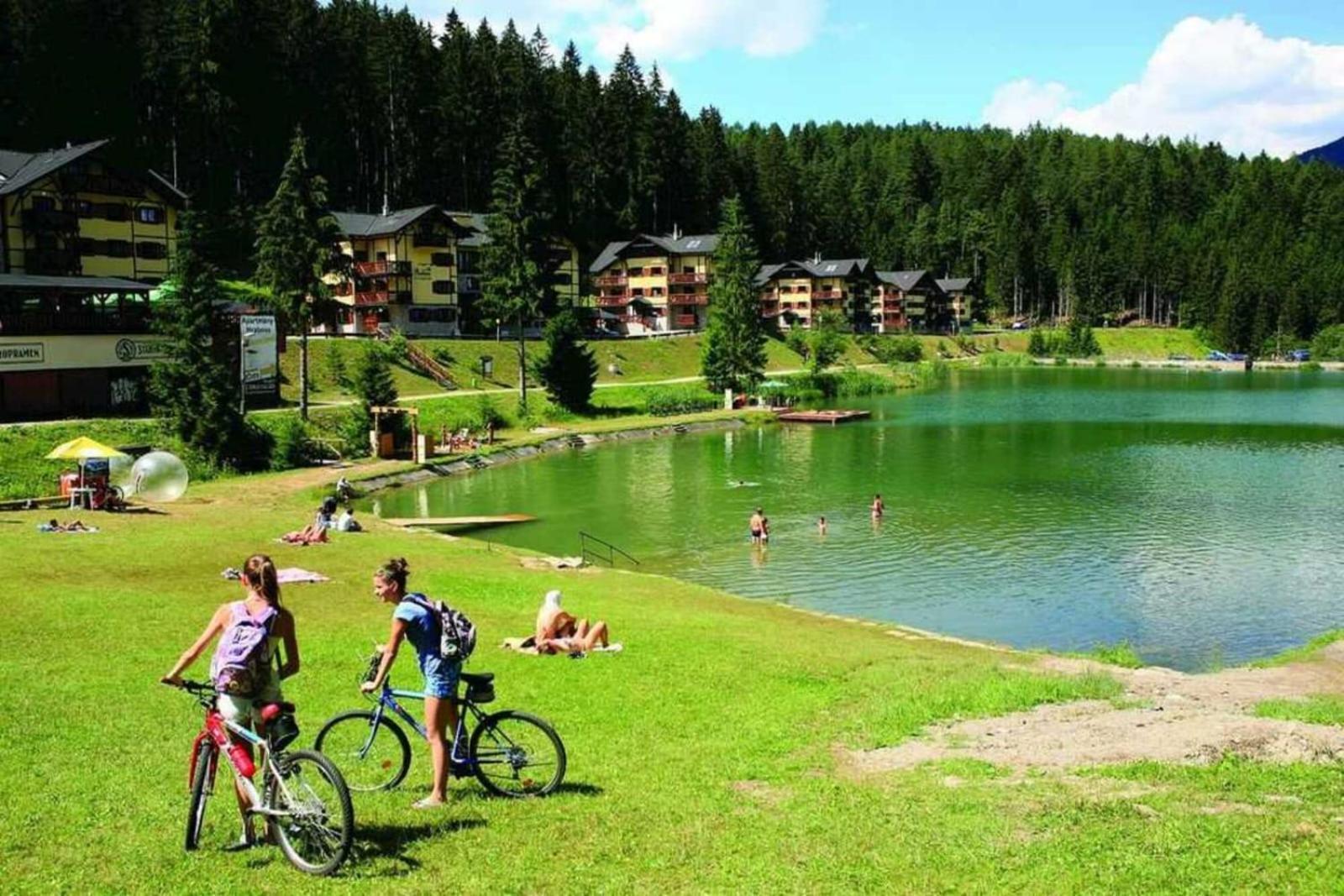 Fatrapark 2 Apartment 214 In Hrabovo With Bike Storage ルジョムベロク エクステリア 写真