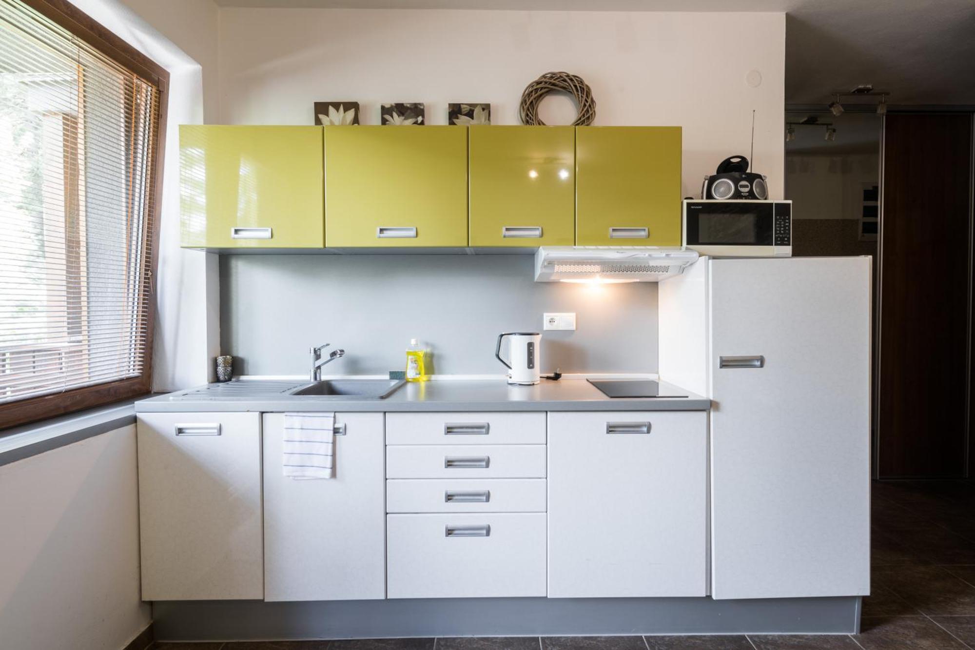 Fatrapark 2 Apartment 214 In Hrabovo With Bike Storage ルジョムベロク エクステリア 写真