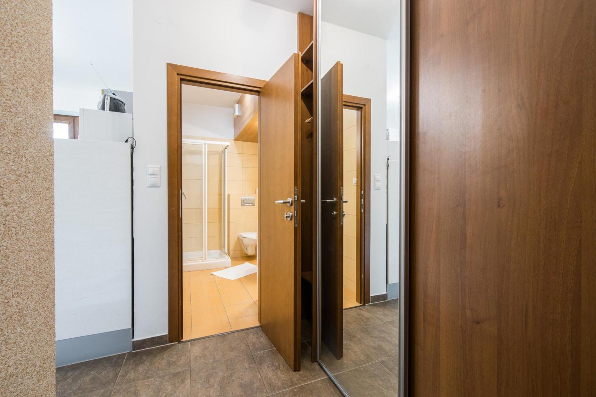 Fatrapark 2 Apartment 214 In Hrabovo With Bike Storage ルジョムベロク エクステリア 写真